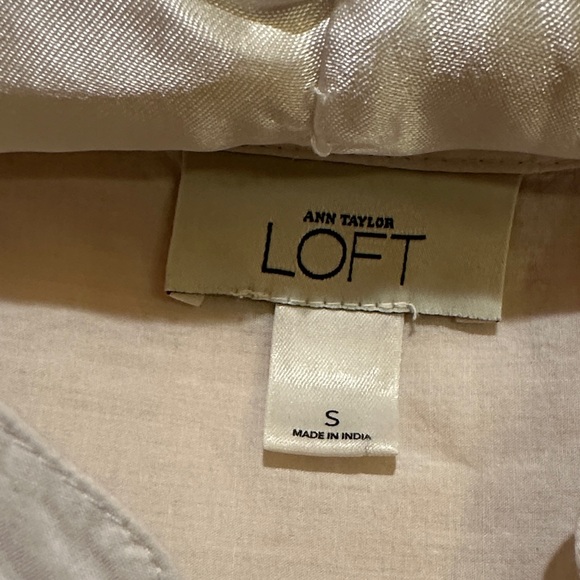 LOFT Ivory Ruffled Blouse - Picture 2 of 2